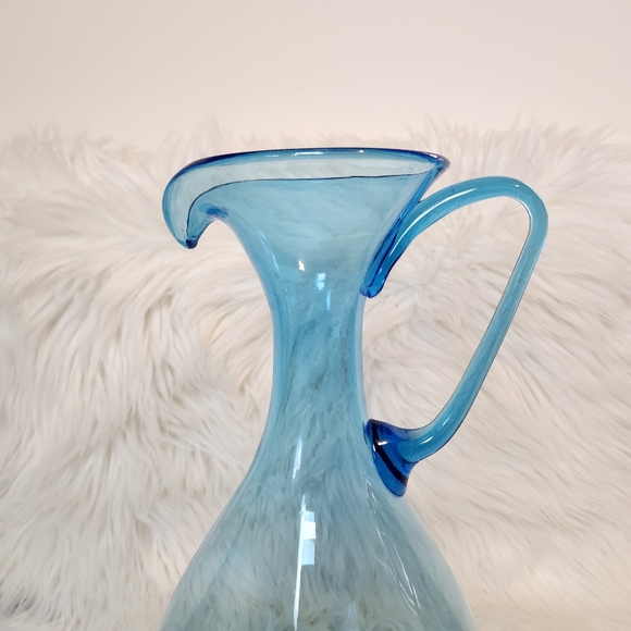 Vintage MID-CENTURY Art Glass Aqua Blue Vase Pitcher Funky Handle MCM Blenko ? - Picture 2 of 9